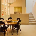 Exclusiva Casa Con Terraza