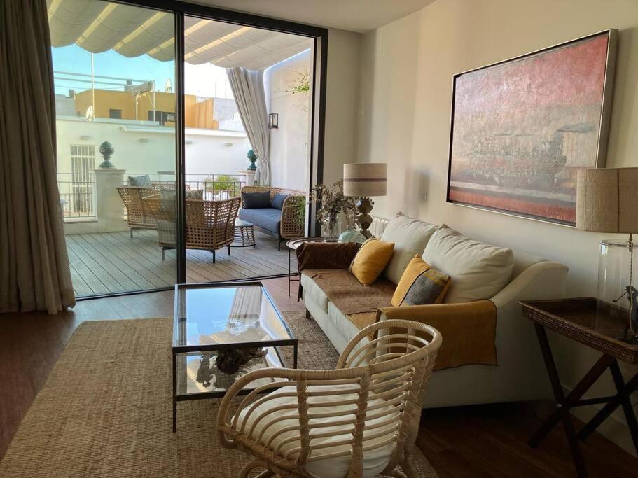 Exclusiva Casa Con Terraza *